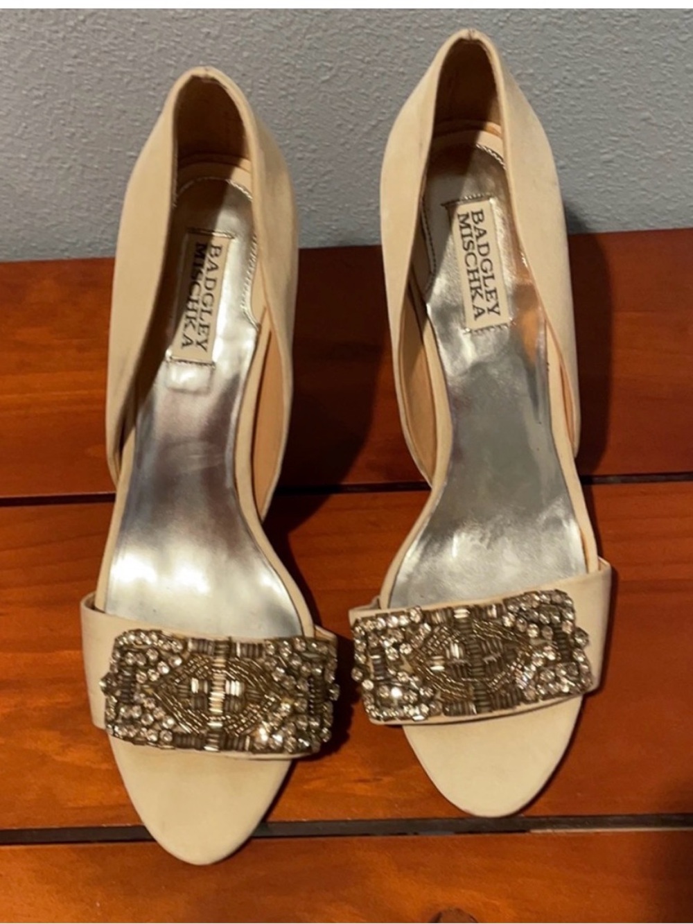 Badgley Mischka Cream with gold beading Open-Toe Heels